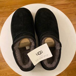 UGG Classic Slipper Size 11- Black {NEW}